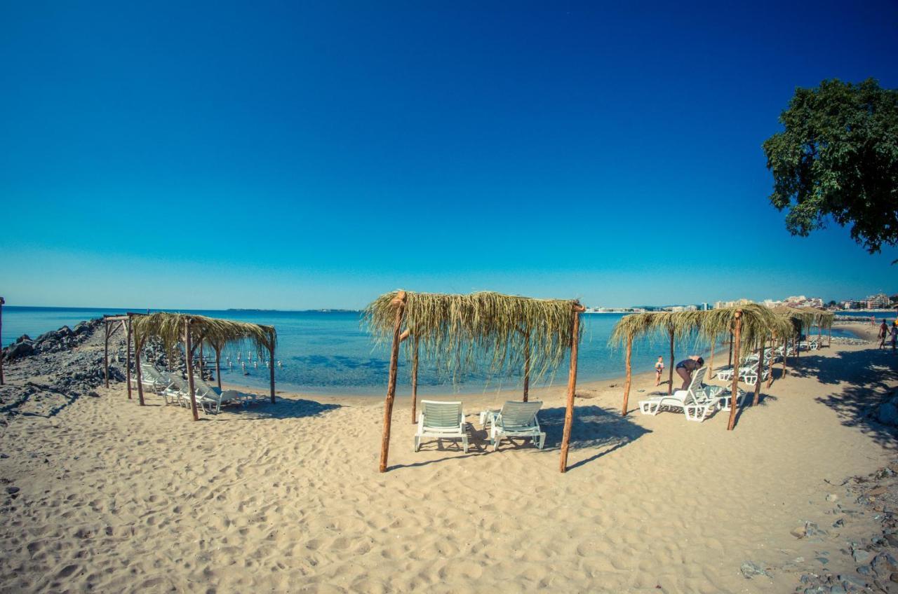 Premier Fort Beach Resort Pantai Sunny Luaran gambar