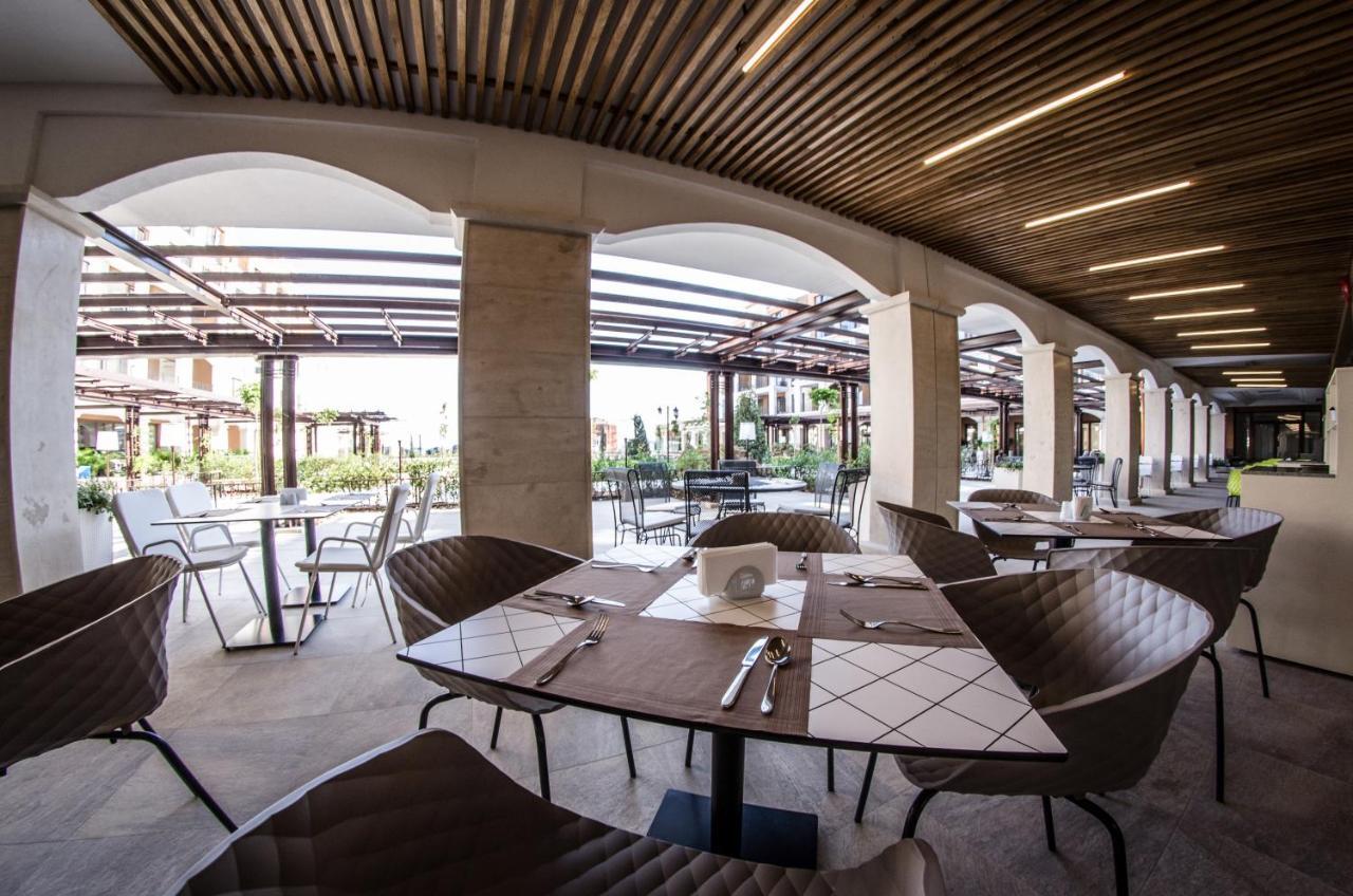 Premier Fort Beach Resort Pantai Sunny Luaran gambar
